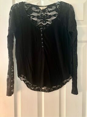 Denim & Supply Ralph Black V-Neck Henley Top w/ Lace Detail, Size XS